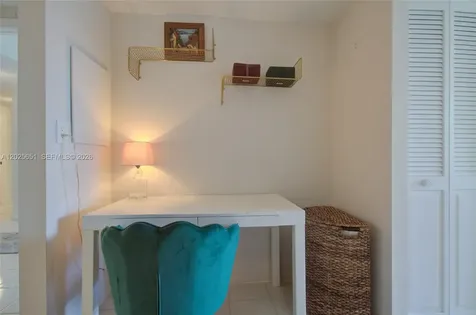 181 Crandon Boulevard Key Biscayne FL 33149