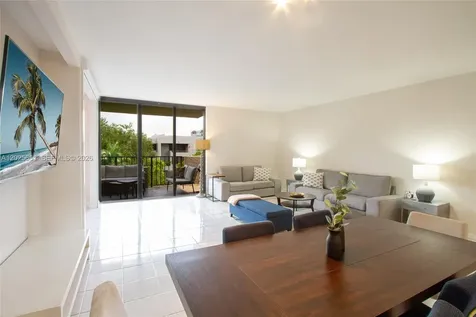 181 Crandon Boulevard Key Biscayne FL 33149