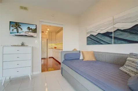 181 Crandon Boulevard Key Biscayne FL 33149
