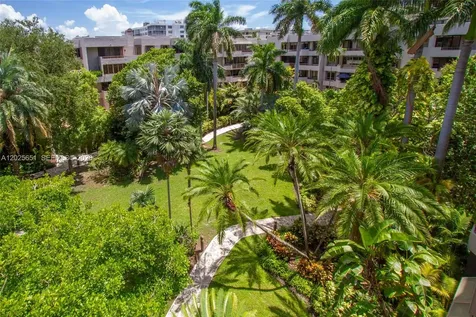 181 Crandon Boulevard Key Biscayne FL 33149