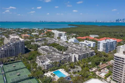 181 Crandon Boulevard Key Biscayne FL 33149