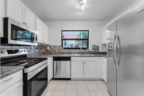 12682 NW 7th Way Miami FL 33182