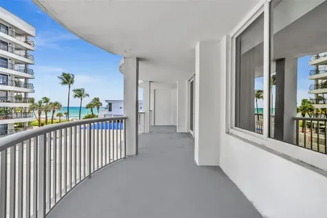 5401 Collins Avenue Miami Beach FL 33140