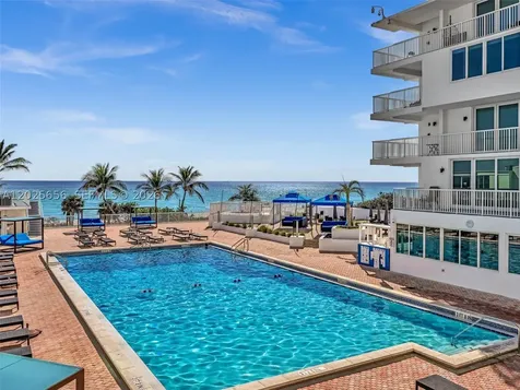 5401 Collins Avenue Miami Beach FL 33140