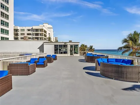 5401 Collins Avenue Miami Beach FL 33140