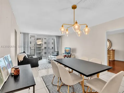 5401 Collins Avenue Miami Beach FL 33140