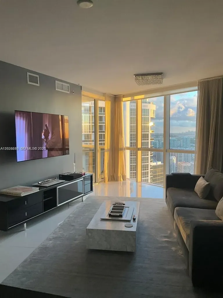 18201 Collins Avenue Sunny Isles Beach FL 33160