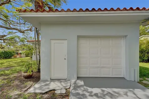 2300 SW 22nd Avenue Miami FL 33145
