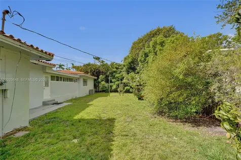 2300 SW 22nd Avenue Miami FL 33145