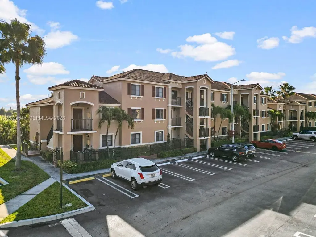 22441 SW 88th Place Cutler Bay FL 33190