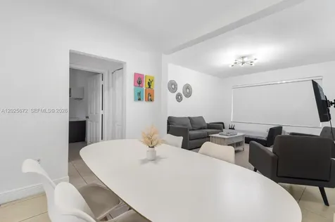 301 86th Street Miami Beach FL 33141