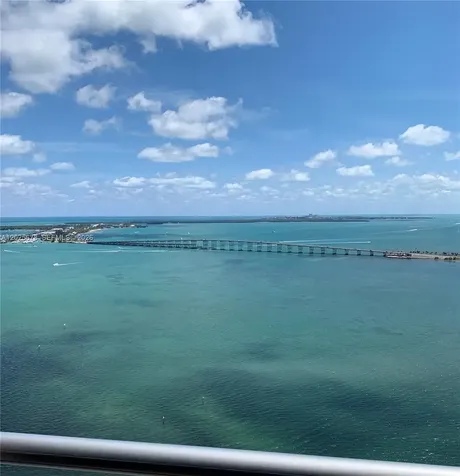 1541 Brickell Avenue Miami FL 33129