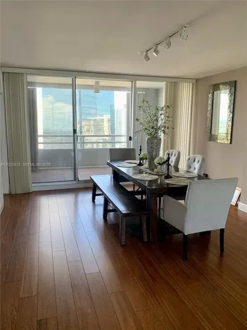 1541 Brickell Avenue Miami FL 33129