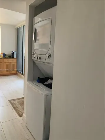 1541 Brickell Avenue Miami FL 33129