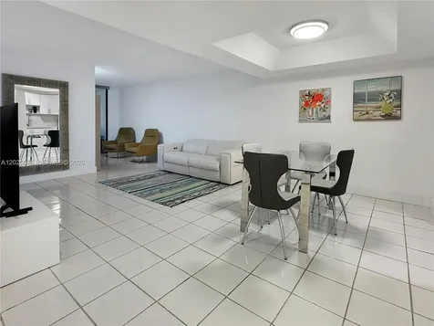 9735 NW 52nd Street Doral FL 33178