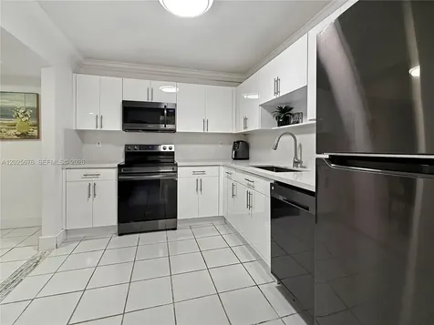 9735 NW 52nd Street Doral FL 33178