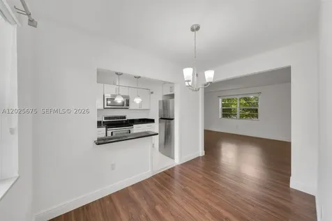 5605 SW 80th Street Miami FL 33143