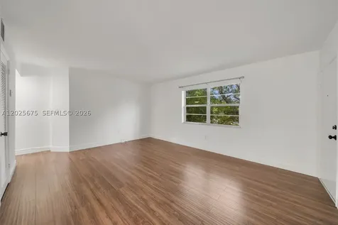 5605 SW 80th Street Miami FL 33143