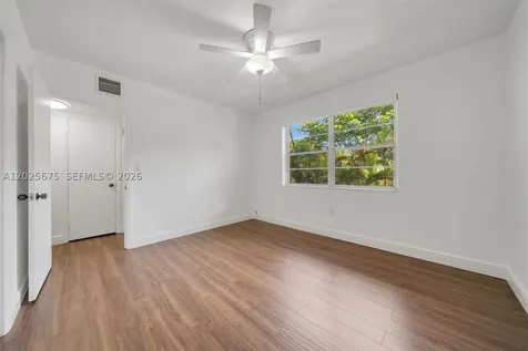 5605 SW 80th Street Miami FL 33143