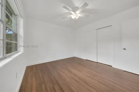 5605 SW 80th Street Miami FL 33143