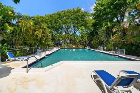 5605 SW 80th Street Miami FL 33143