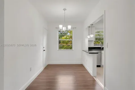 5605 SW 80th Street Miami FL 33143