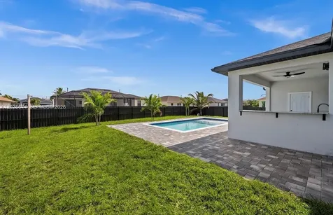 1805 NW 12th Cape Coral FL 33993