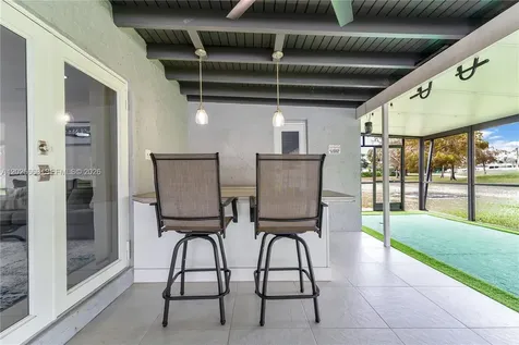 9501 E Palmetto Club Lane E Palmetto Bay FL 33157