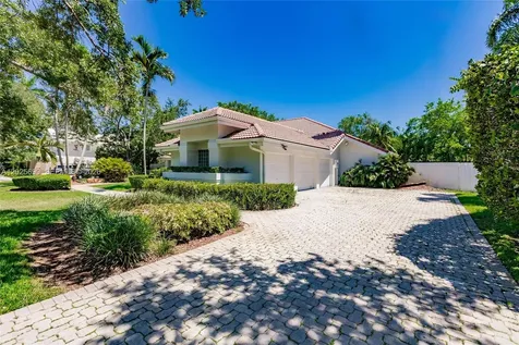 9818 SW 111th Terrace Miami FL 33176