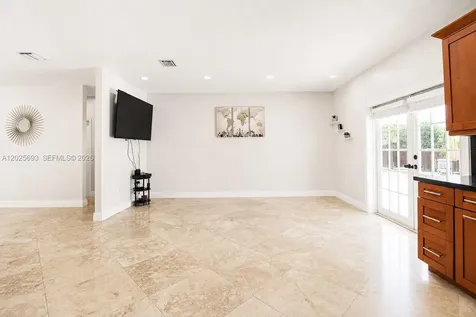 13282 SW 200th Terrace Miami FL 33177