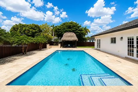 13282 SW 200th Terrace Miami FL 33177