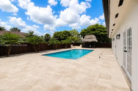 13282 SW 200th Terrace Miami FL 33177