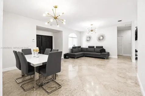 13282 SW 200th Terrace Miami FL 33177