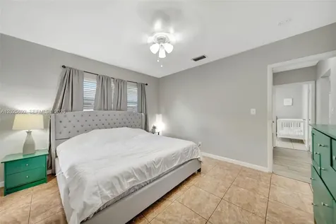 5380 SW 11th Street Margate FL 33068