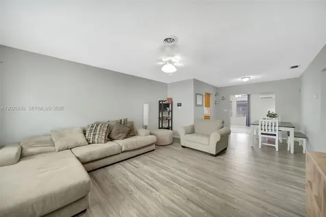 5380 SW 11th Street Margate FL 33068