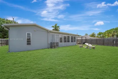 5380 SW 11th Street Margate FL 33068
