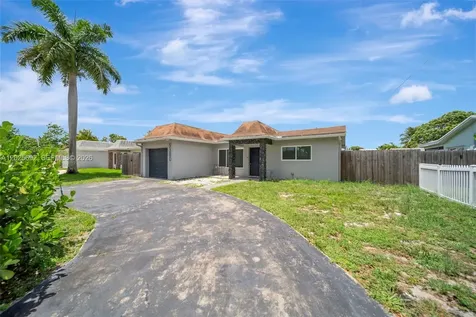 5380 SW 11th Street Margate FL 33068