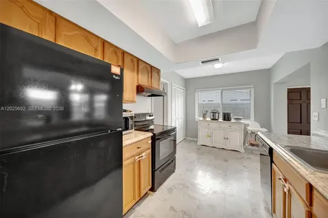 5380 SW 11th Street Margate FL 33068