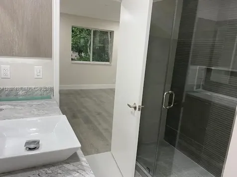 2112 Hacienda Terrace Weston FL 33327