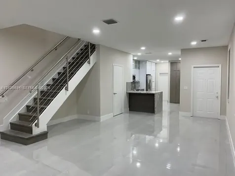 2112 Hacienda Terrace Weston FL 33327