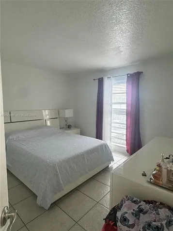 7235 SW 94th Place Miami FL 33173