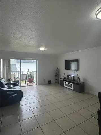 7235 SW 94th Place Miami FL 33173
