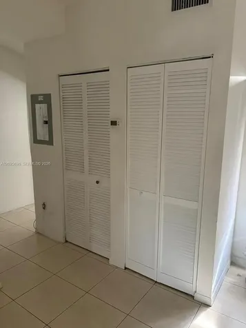 117 SE 3rd Avenue Hallandale Beach FL 33009