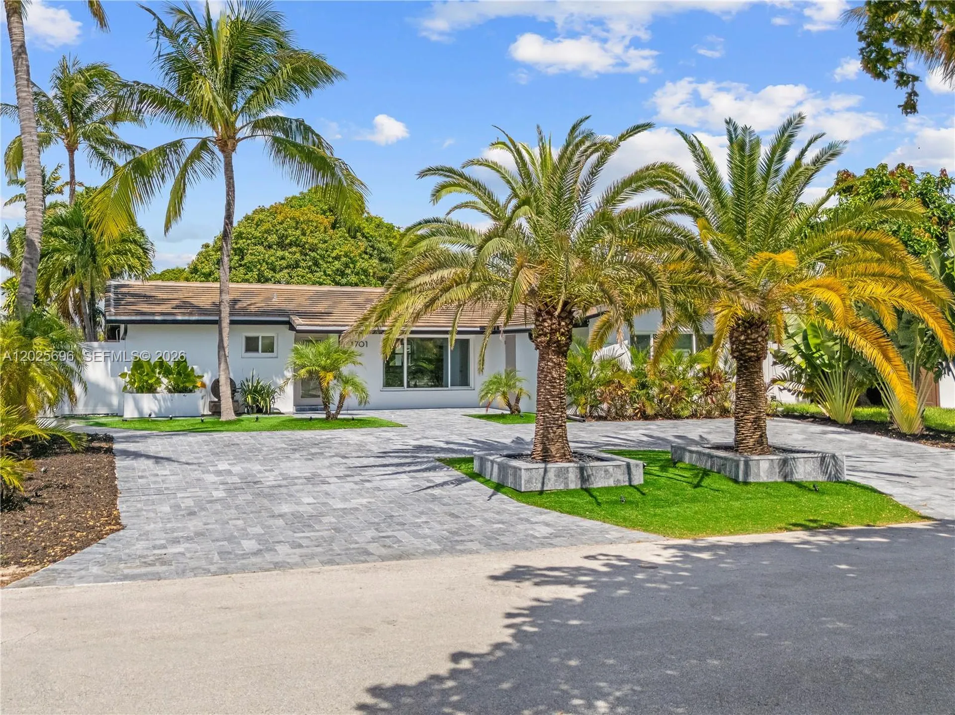 1701 SW 3rd Avenue Pompano Beach FL 33060