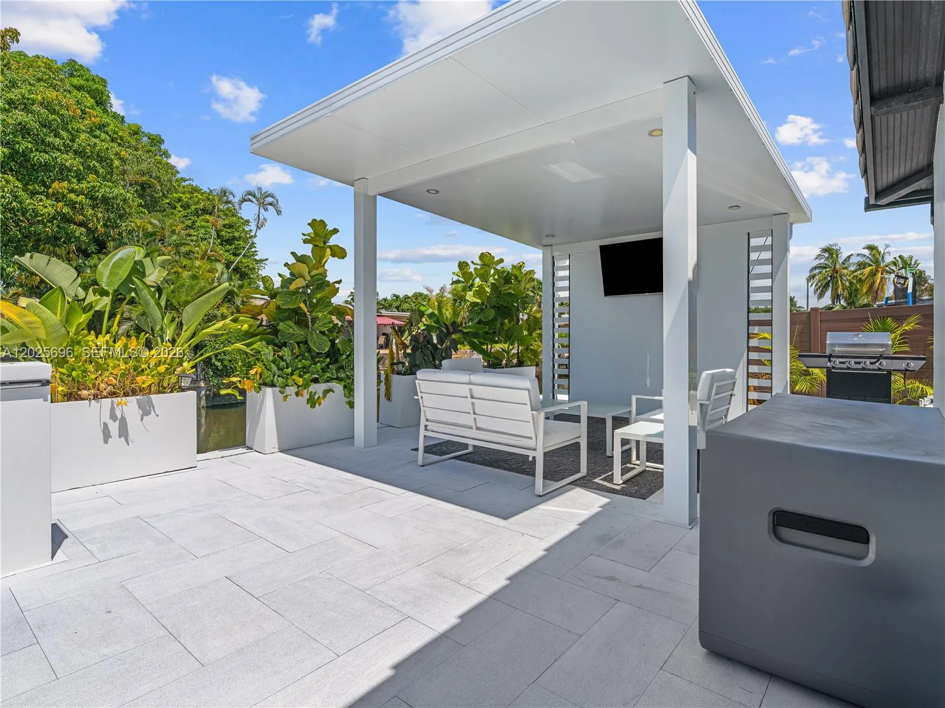 1701 SW 3rd Avenue Pompano Beach FL 33060