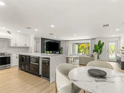 1701 SW 3rd Avenue Pompano Beach FL 33060