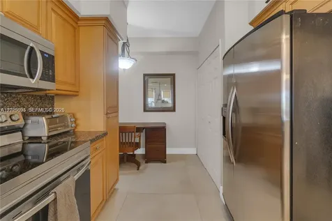 3235 NE 184th Street Aventura FL 33160