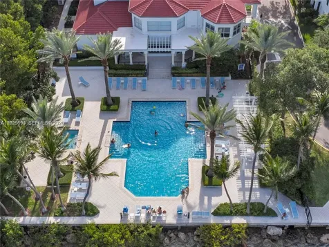 3235 NE 184th Street Aventura FL 33160