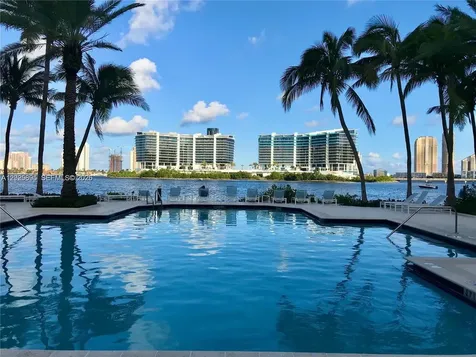3235 NE 184th Street Aventura FL 33160