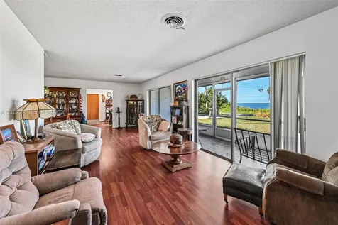 7803 S Indian River Fort Pierce FL 34982